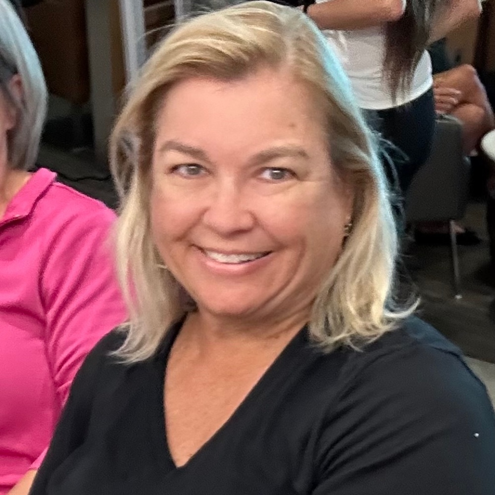 Meet your Posher, Lisa